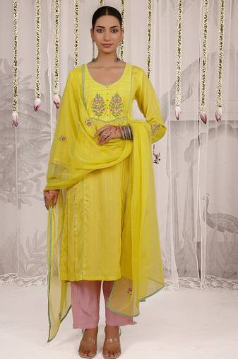 Yellow embroidered viscose Kurta Set