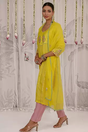 Yellow embroidered viscose Kurta Set