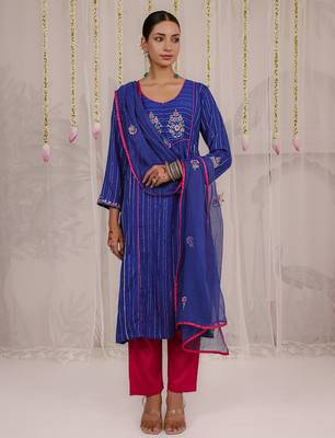 Blue embroidered viscose Kurta Set 1