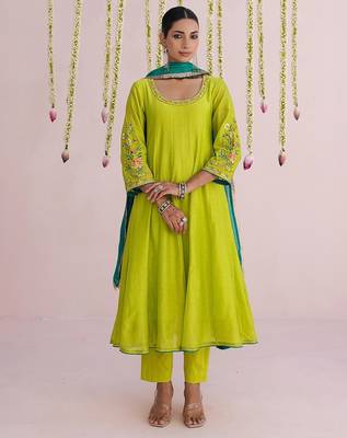 Lime-green plain chanderi Kurta Set 1