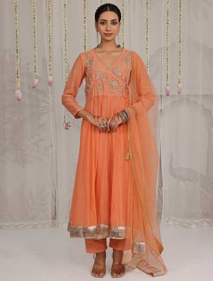 Peach embroidered chanderi Kurta Set 3