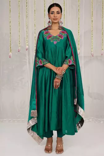 Green plain chanderi Kurta Set
