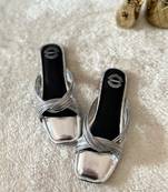 Silver solid leather flats