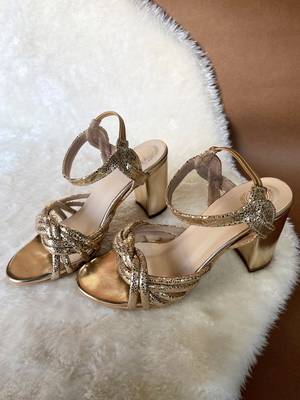 Gold embroidered leather heels 1