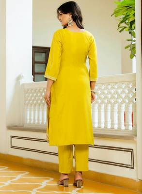 Women Beautiful Embroidery Viscose Shimar with Straight Kurta Pant and Dupatta Set 4