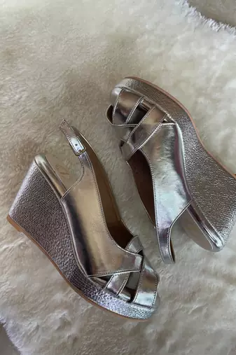 Silver solid leather sling back heels
