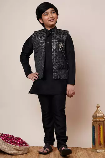 Boys black cotton silk geometric zari embroidered kurta pyjama set with shrug