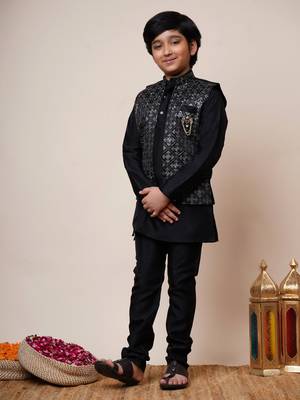 Boys black cotton silk geometric zari embroidered kurta pyjama set with shrug 4