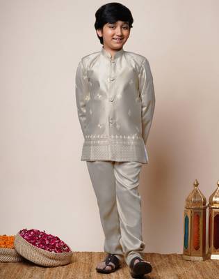 Boys beige satin geometric sequined embroidered sherwani & trouser set with shrug 5