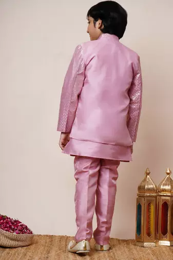 Boys onion pink cotton silk sequins embellished kurta pyjama set with shrug & necklace