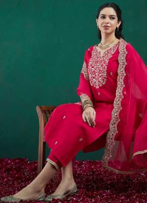 Pink chanderi heavy thread embroidered work kurta pant set 2
