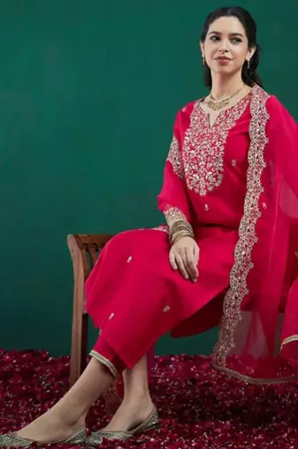 Pink chanderi heavy thread embroidered work kurta pant set