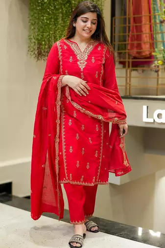 Red chanderi silk thread embroidered with sequins work kurta pant set