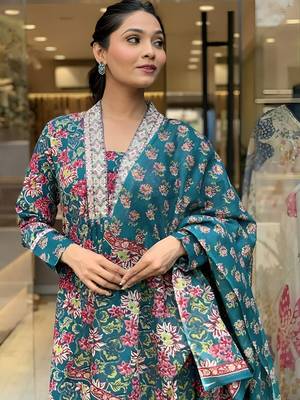 Teal cotton print with thread embroidered on neck kurta pant set 3