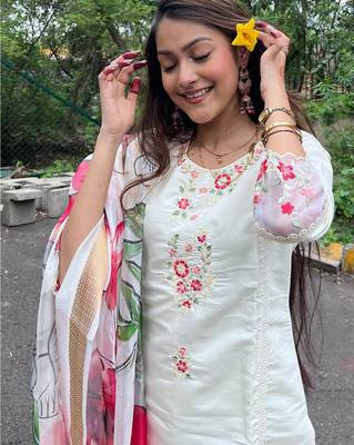White chanderi heavy thread embroidered work with printed dupatta kurta pant set 3