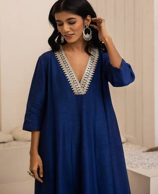 Navy blue plain dola silk anarkali set with neckline embroidery 3