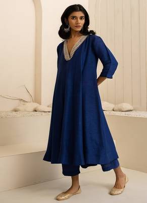Navy blue plain dola silk anarkali set with neckline embroidery 1