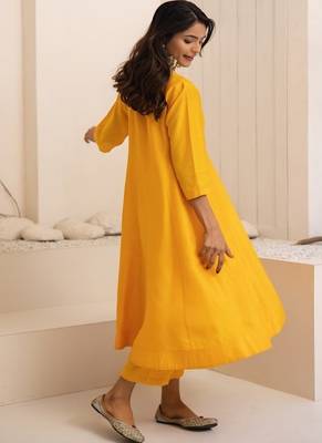 Yellow plain dola silk anarkali set with neckline embroidery 4