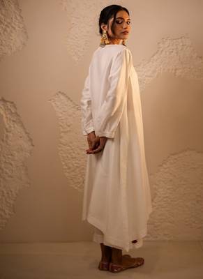 Ivory plain dola silk anarkali set 3