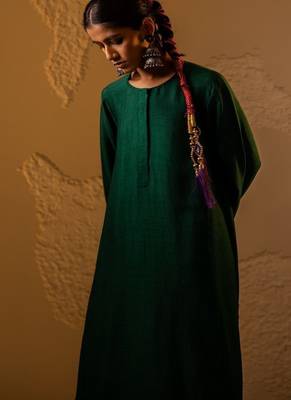 Dark green plain dola silk anarkali set 3