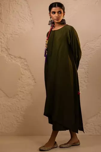 Green plain dola silk anarkali set