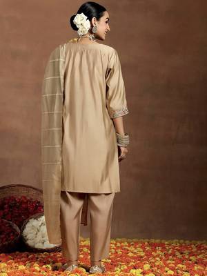Cream chanderi silk embroidered salwar suit 4