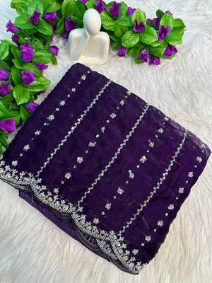 Purple Color Soft Shiny Pixel Crushed Space Silk blend Saree 4