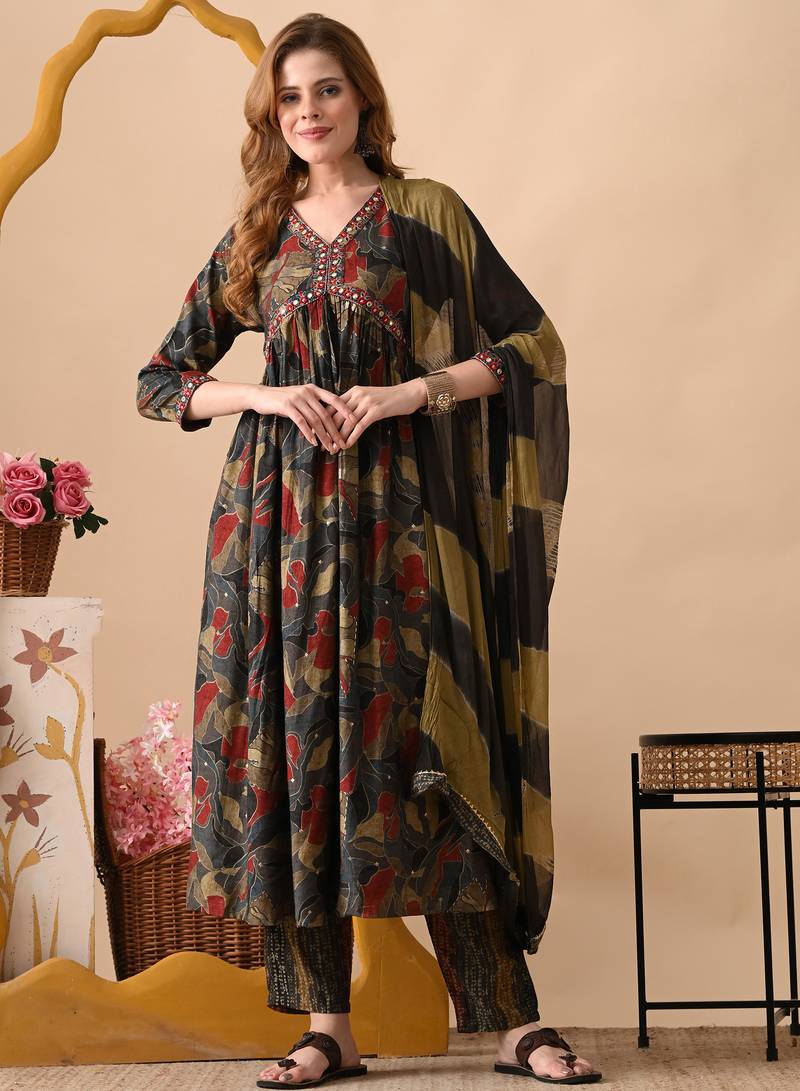 Grey women embroidered floral printed aline kurta pant with dupatta set