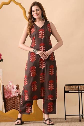 Coffee brown women floral printed aline kurta with pant set