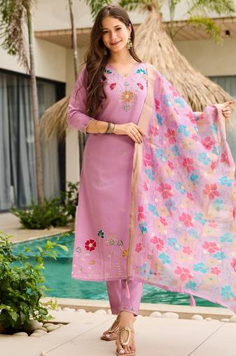 Women's Gorgeous Embroidery work Viscose Gadhwal Fabric Straight Kurta, Pant and Dupatta Set