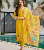 Women's Gorgeous Embroidery work Viscose Gadhwal Fabric Straight Kurta, Pant and Dupatta Set