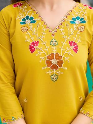 Women's  Embroidery work Viscose Gadhwal Straight Kurta Pant and Dupatta Set 2