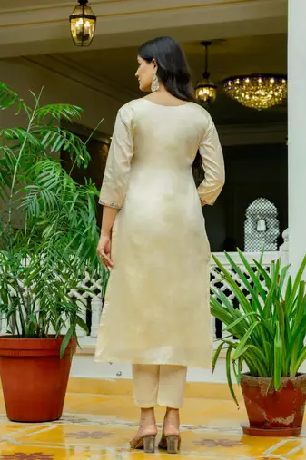 Women Beautiful Thread Work Viscose Assam Silk with Straight Kurta Pant and Dupatta Set
