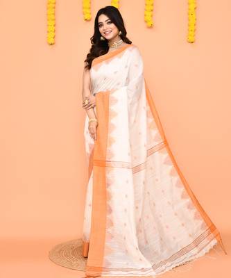 white cotton blend handloom saree with brown temple border 2