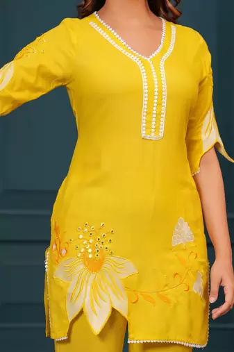  Embroidered Tunic With Trousers Co-Ords