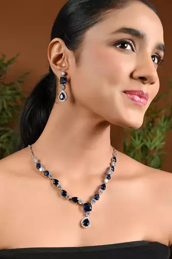 Silver plated cubic zirconia american diamond special necklace & drop earrings jewellery set for women