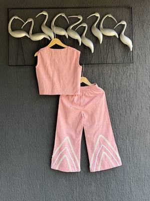 Pink embroidered cotton co ord set 2