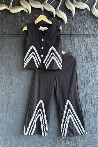 Black embroidered cotton co ord set