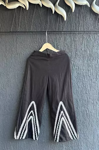 Black embroidered cotton pant