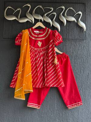 Red plain cotton kurta set 1