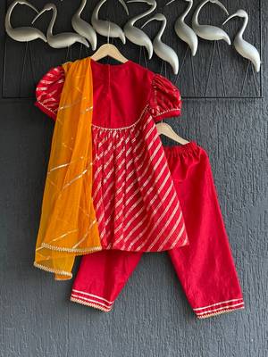 Red plain cotton kurta set 2