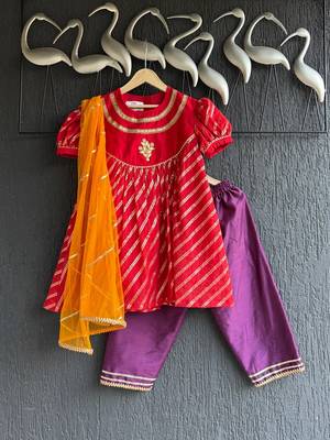 Red plain cotton kurta set 1