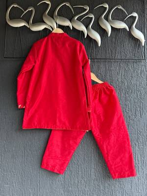 Red plain cotton kurta set 2