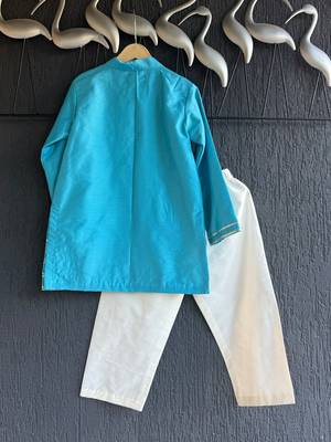 Blue embroidered cotton silk kurta set 2