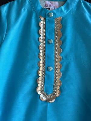 Blue embroidered cotton silk kurta set 3