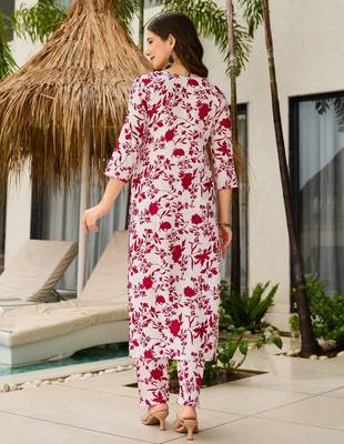 Maroon color silk blend kurta set with printed 2