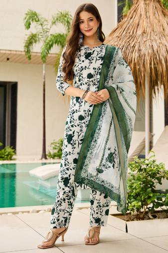 Green color silk blend fabric ethnic kurta set with designer printed