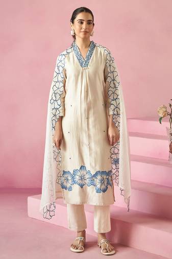 Off white color viscose rayon fabric sophisticated partywear suit