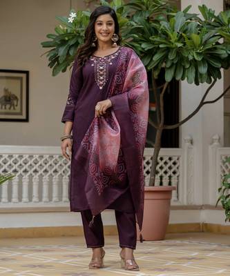 Wine color roman silk graceful festive special kurta set 4
