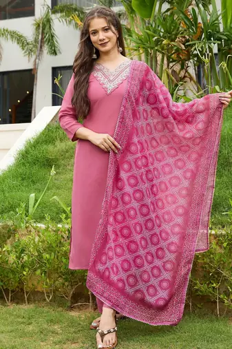 Gajri color smart and festive readymade rayon fabic kurta set